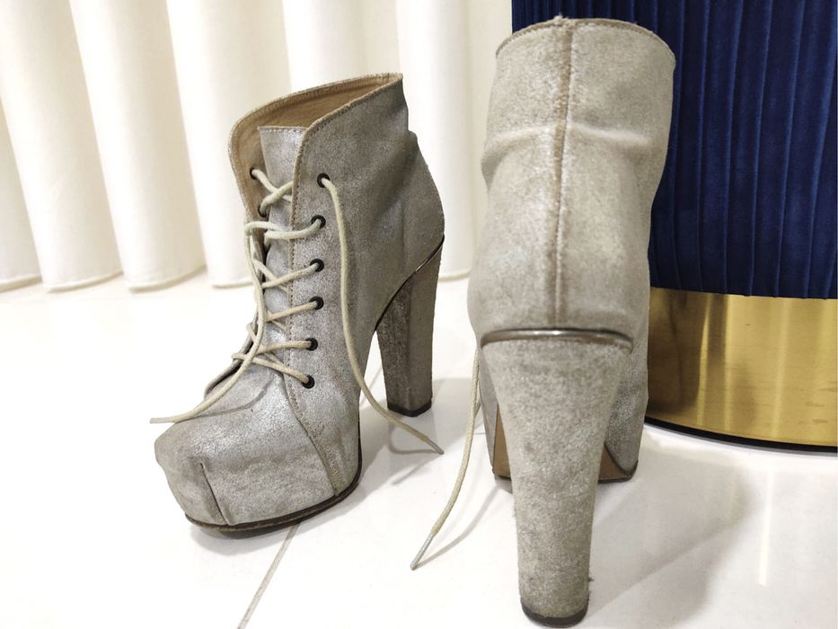 Sapatos salto alto - prateado