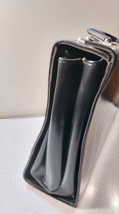 Дипломат / Класичний Чорний Кейс для документів А4.