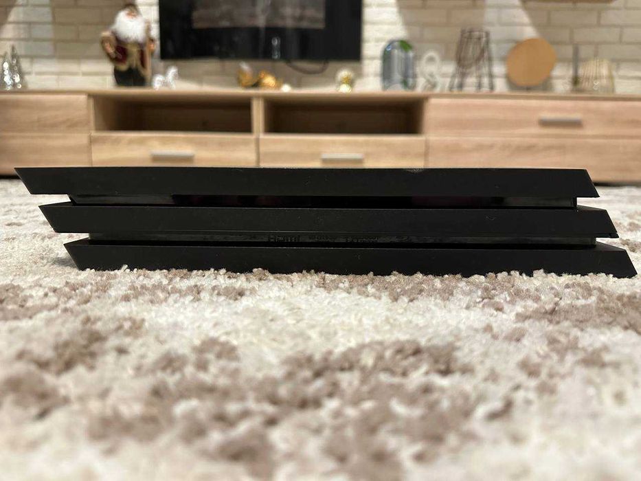 PlayStation 4 Pro 1 tb