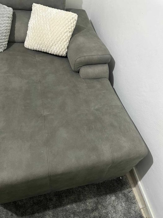 Vendo Sofá Chaise Longe  Como Novo