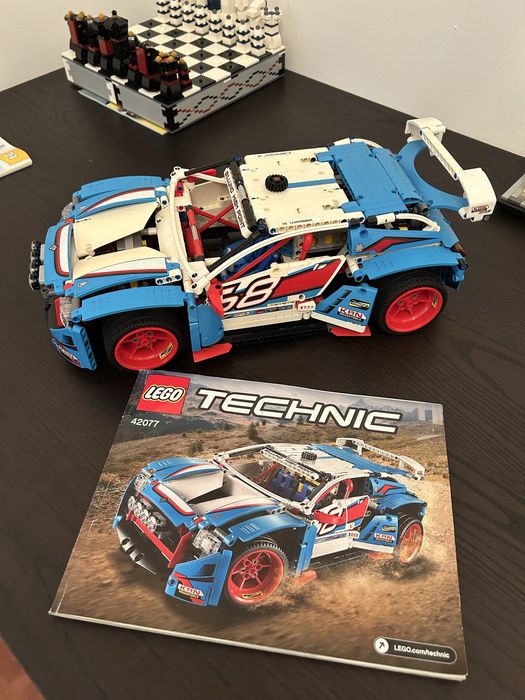 Lego Technic 42077 - Carro de Rali