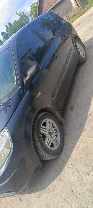 Продам авто Рено Меган сенік 2