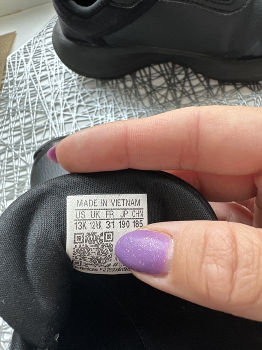 Кросівки для хлопчика Adidas оригінальні