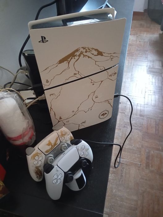 Ps5 1TB versão Ghost of Yothei