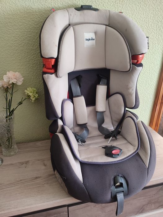 Автокрісла Inglesina 9-36 кг