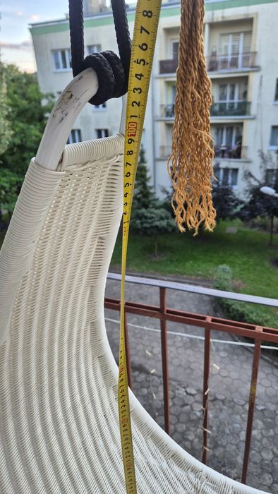 Huśtawka ratanowa biała