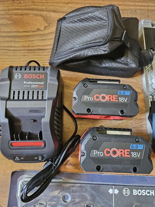Pilarka wgłębna  bosch GKT 18V-52 GC