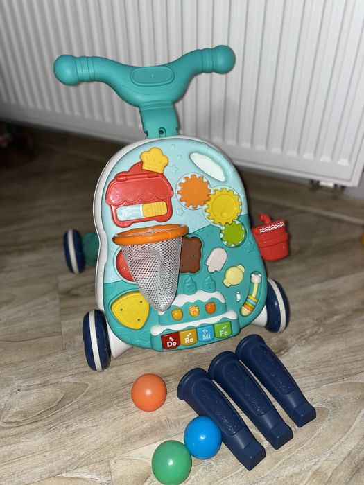 Pchacz chodzik stolik edukacyjny 2w1
