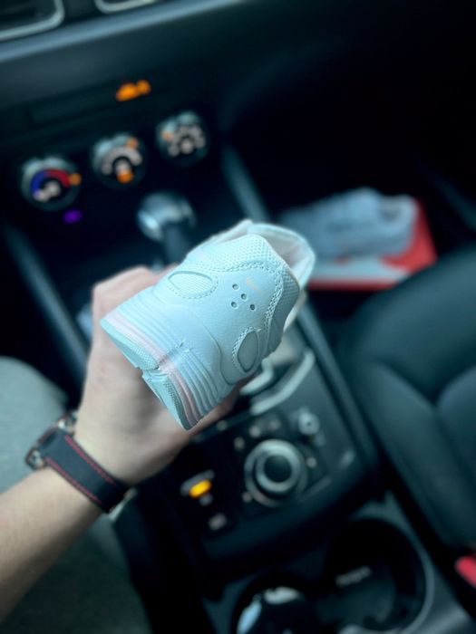 Жіночі кросівки Nike P-6000