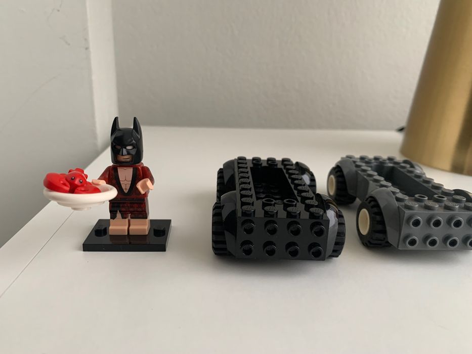 LEGO Batman  71017 + 2 carros