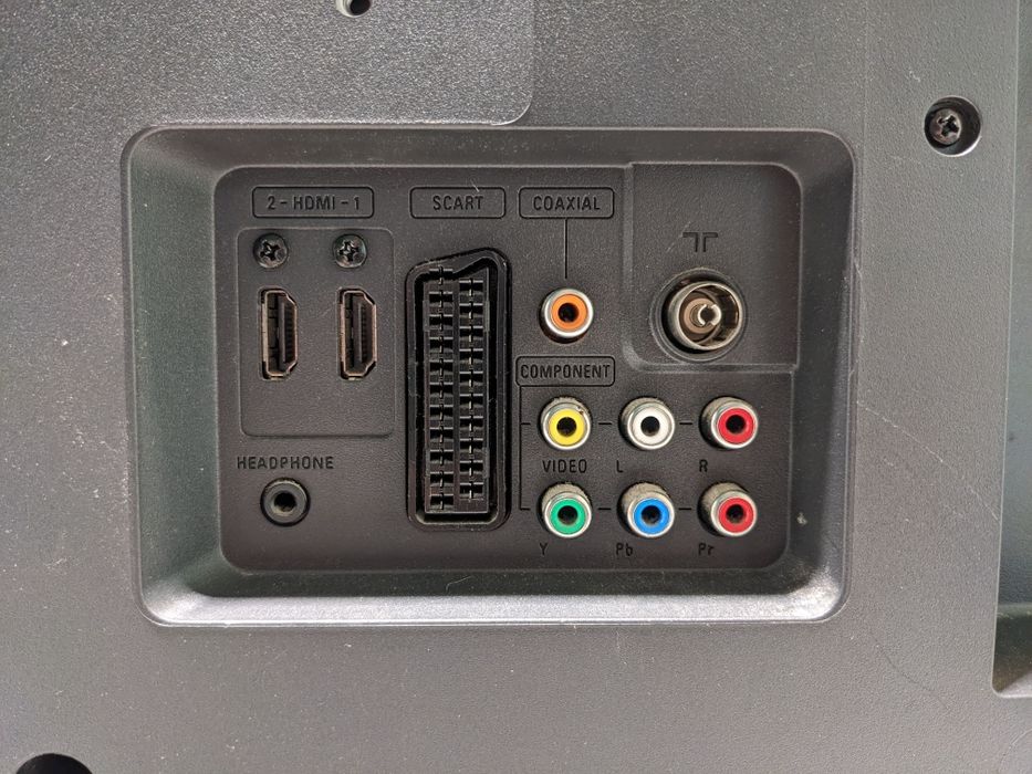 Smukły telewizor Funai 29 cali, 3 x HDMI 29FL553P/10 + Pilot