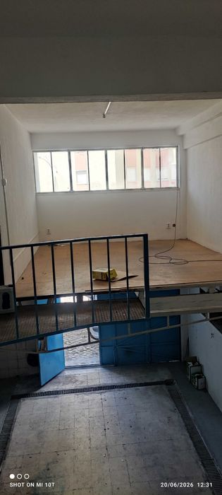 Armazém Falagueira Amadora, 2 pisos 4 divisões