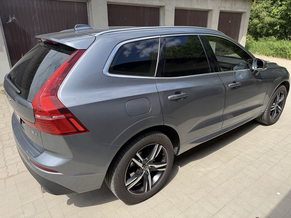 Volvo XC60 2.0 197km 2021r.