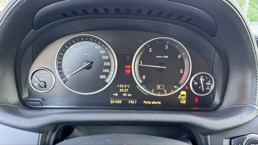 BMW X3 — fotografia 8