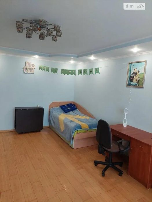 Продам комфортну 2к квартиру у Богородчанах.