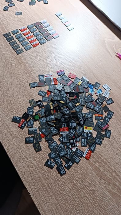 Карти пам'яті, флеш карти, Micro SD, флешка