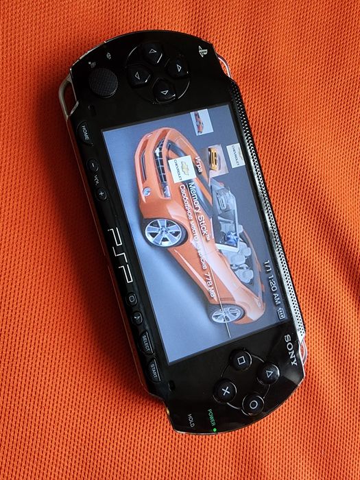 Sony PSP portable, 64gb +140 игр