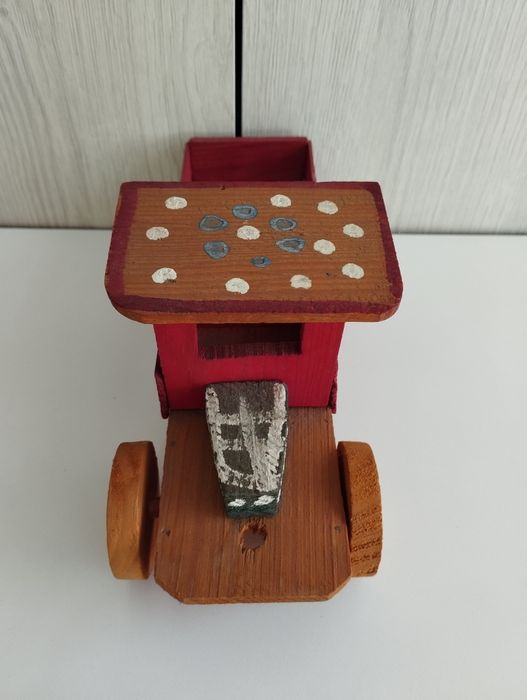 Brinquedo artesanal Camioneta