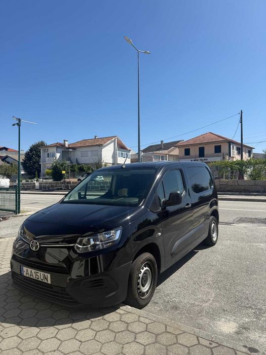 Carrinha Toyota ProaceCity