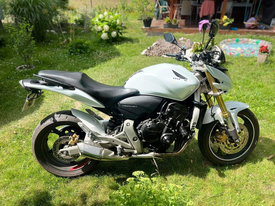 Honda hornet pc41