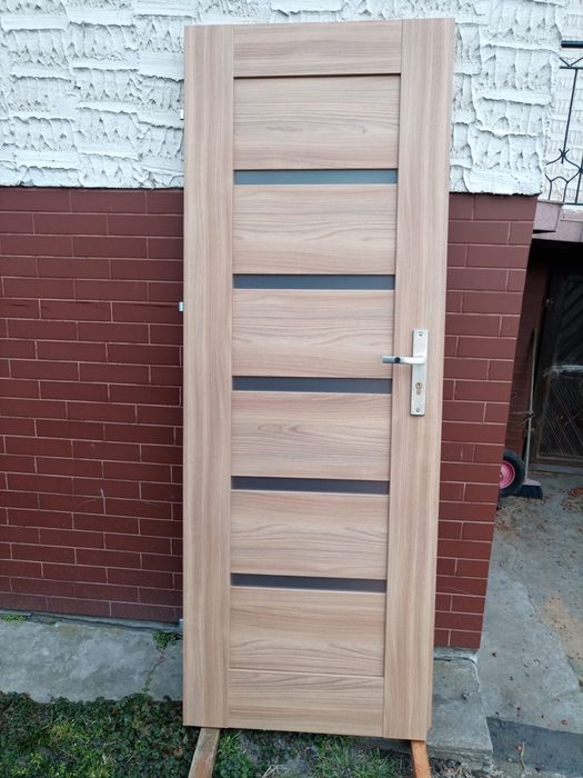 Drzwi wewnetrzne pokojowe 70 L/P