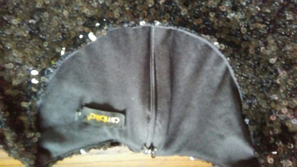 Sukienka sylwestrowa lub na studniówkę