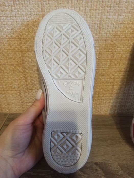 Кеди жіночі Converse