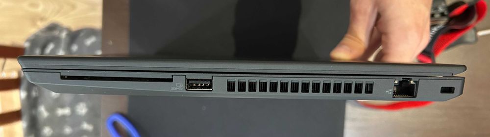 Sprzedam laptop Lenovo ThinkPad T14 + Stacja dokująca - jak nowy