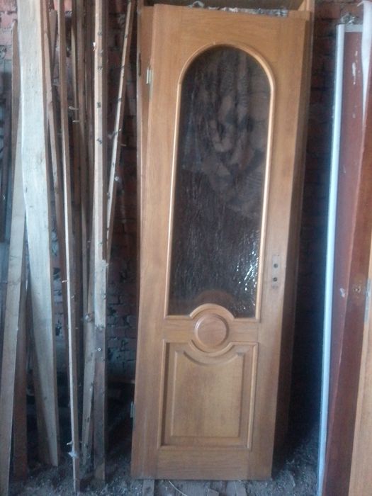 Продаються двері з натурального дуба