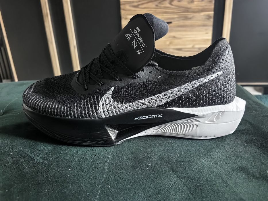 Buty meskie nike do biegania 42.5