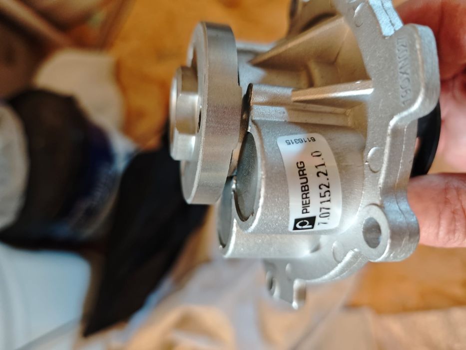Нова помпа Pierburg 7.07152.21.0 Opel, Chevrolet, Fiat, Alfa Romeo