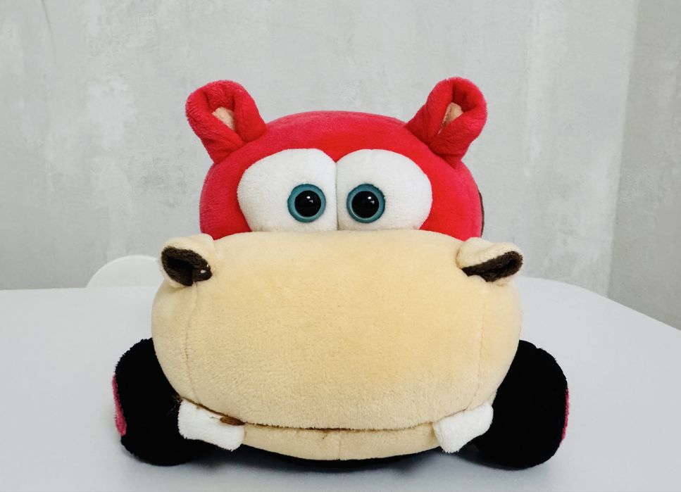 Машинка мʼяка іграшка