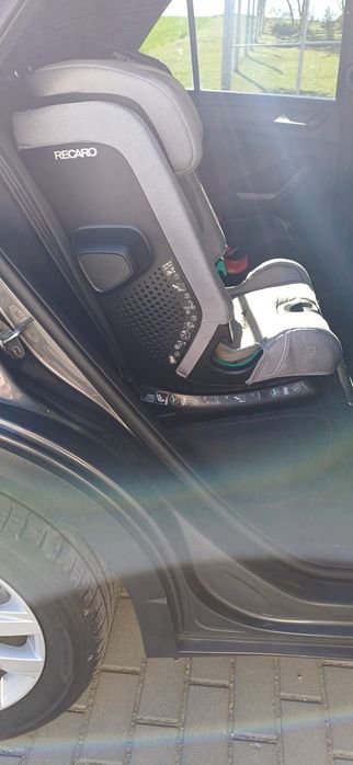 RECARO Toria Elite i-Size 76–150 cm – stan idealny