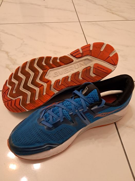 Кроссовки кросівки Saucony