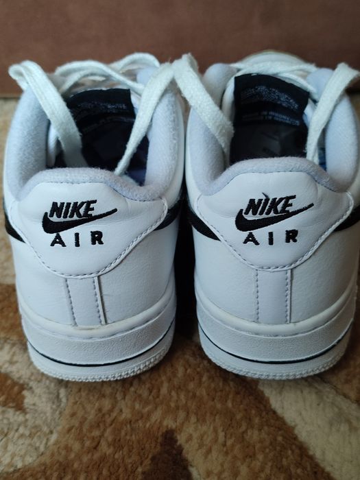 Кросівки Nike Air Force 1 Low. 37.5 розмір, з натуральної шкіри