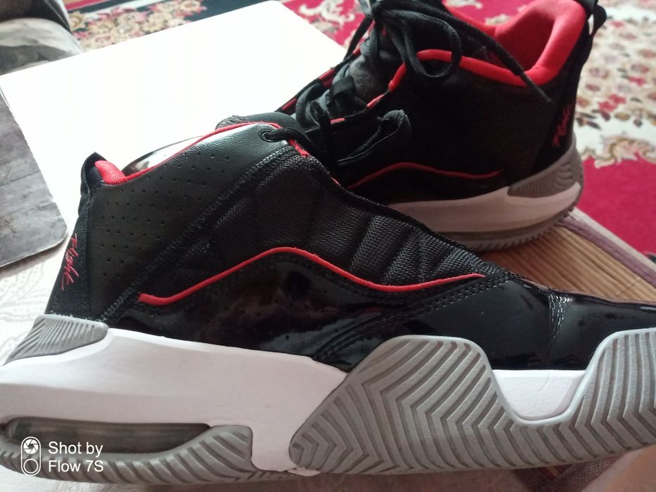 Buty jordan Stay Loyal Bred