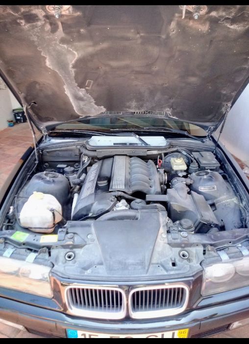 BMW 320 I / E36  6 cilindros
