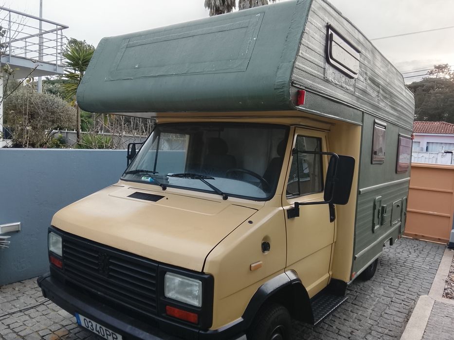 Autocaravana em belas condições