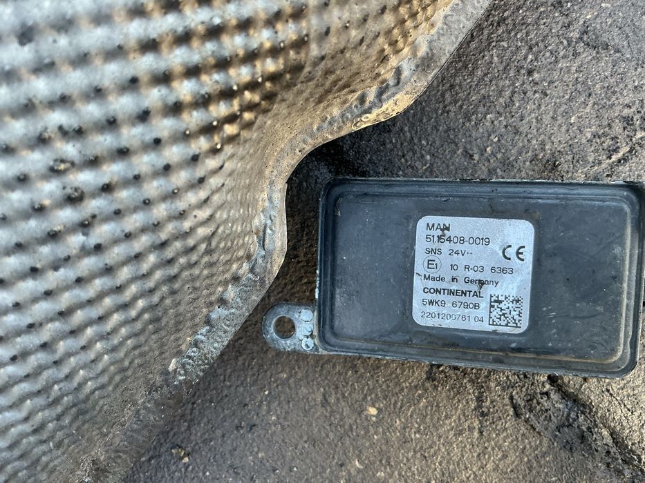 LINHA DE ESCAPE CALATIZADOR CAMIAO MAN TGX ANO 2007/2025