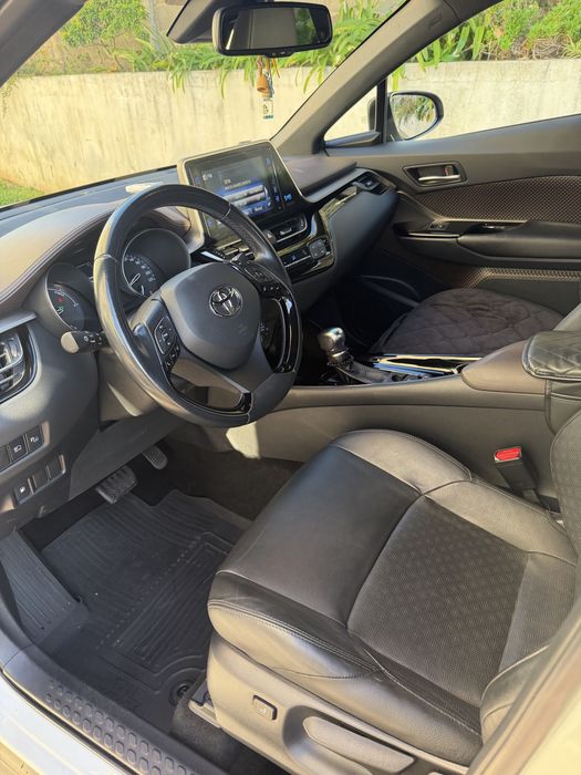 Toyota CHR 1.8 hibrido