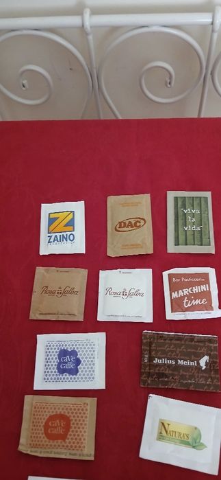 Pacotes de Açúcar, italianos, novos