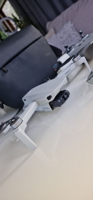 Dron DJI Mini 2 Fly More Combo – stan bardzo dobry, komplet akcesoriów