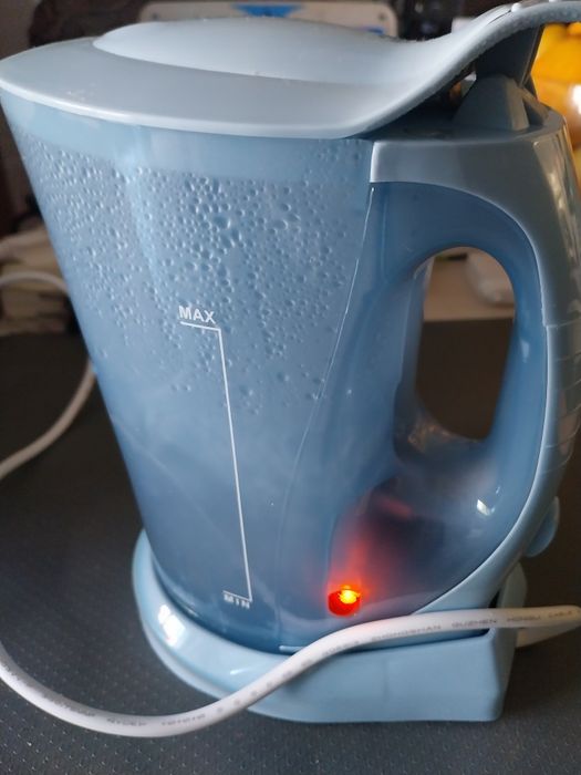 Fervedor electrico novo