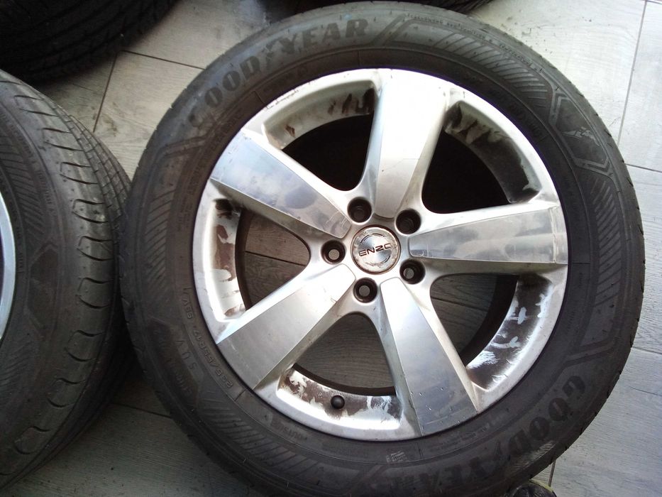 Koła letnie VW 235/55 R17 Goodyear