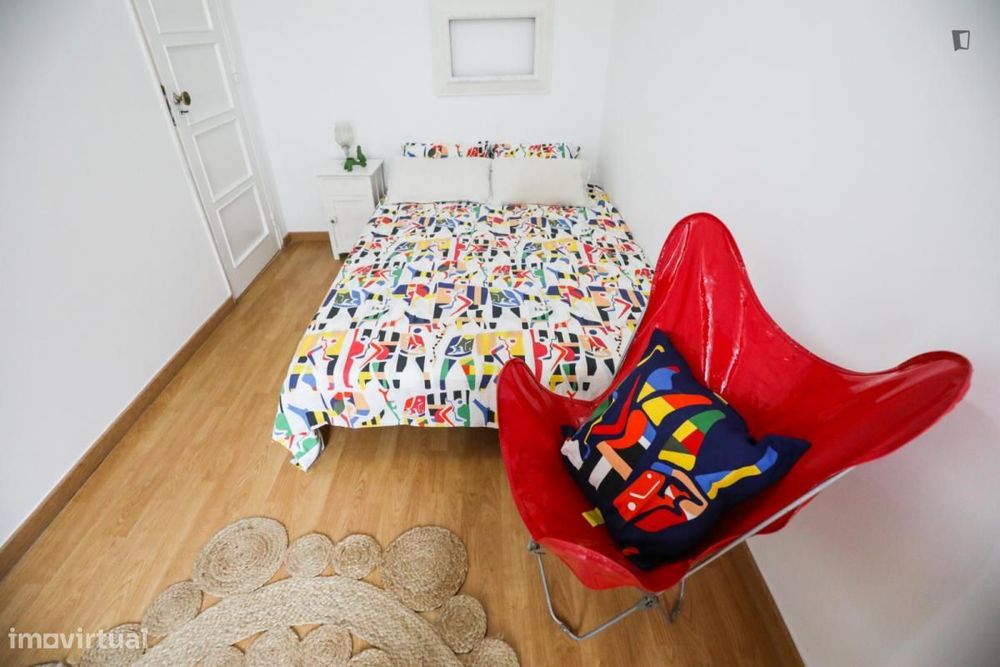 Quarto - localizado em Ajuda Lisbon