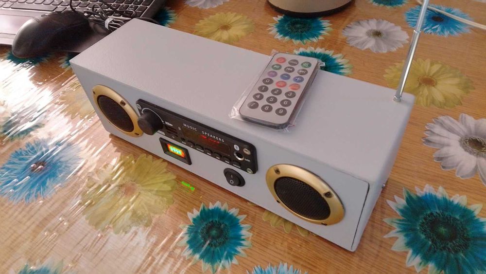 5 в 1  на аккумуляторах, мощность 10+10 Вт