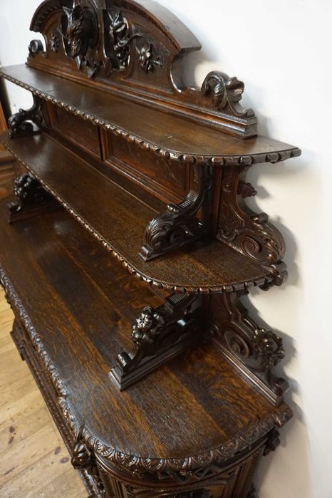 Stary myśliwski bufet komoda z dużą bogato rzeźbioną nadstawką orygina