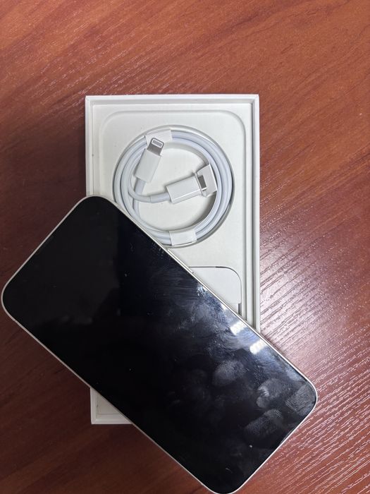 Apple iPhone 13 White — купити смартфон недорого на OLX.ua