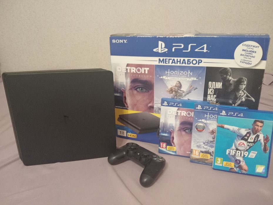 Продам PS4 Slim 1 tb