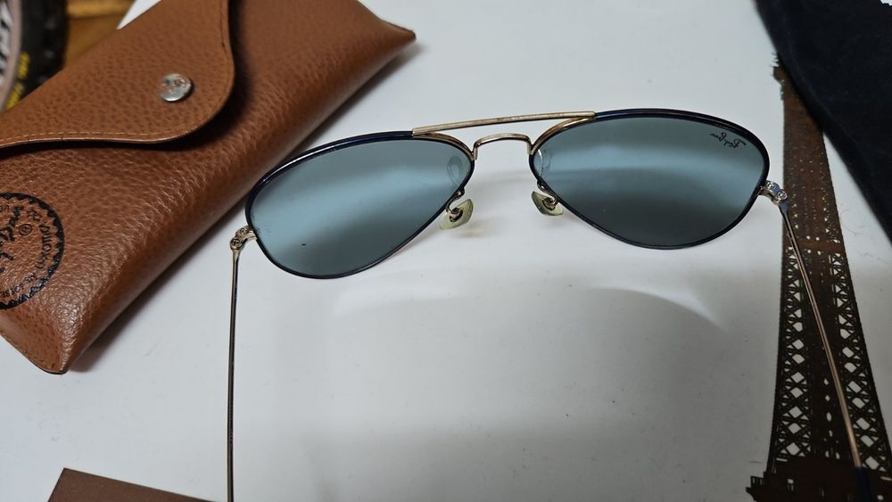 Продам очки Ray Ban оригинал очень редкие истильные